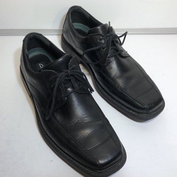 clarks mens patent leather shoes